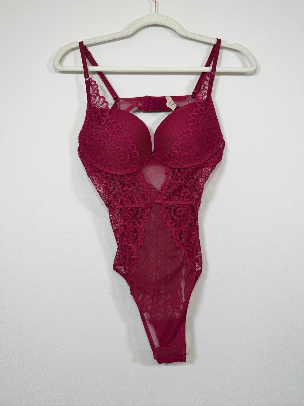 NWOT Jessica Simpson Bodysuit Lingerie Lace Push-Up Bra Burgundy Red Women M